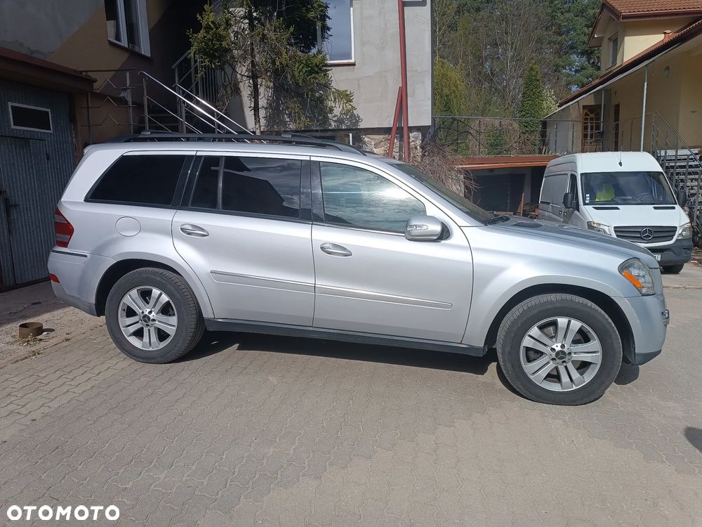 Mercedes-Benz GL 320 CDI 4Matic 7G-TRONIC - 3