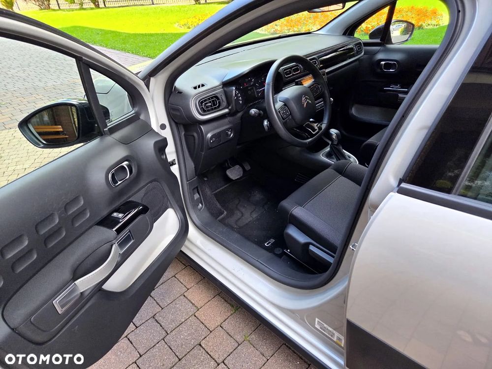 Citroën C3 1.2 PureTech Shine EAT6 - 13