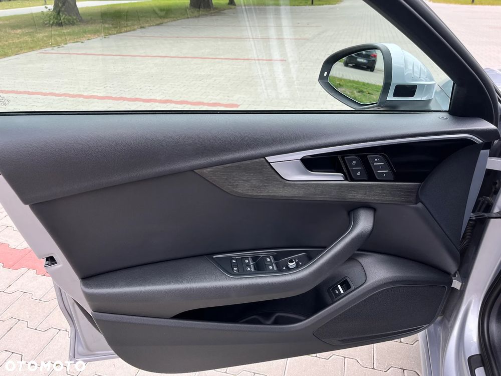 Audi A4 ver-2-0-tfsi-ultra-s-tronic - 15