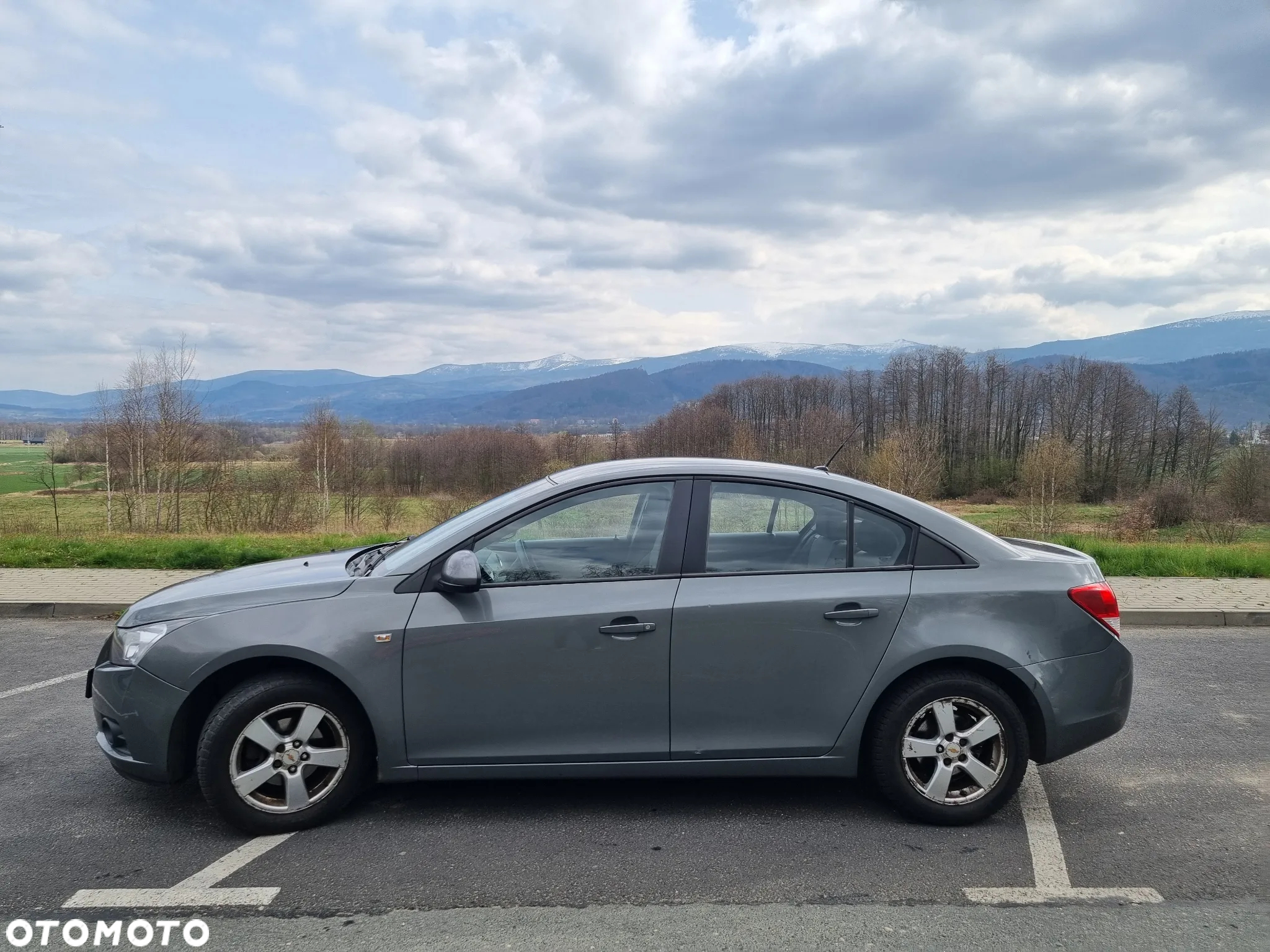 Chevrolet Cruze 1.8 LS - 5
