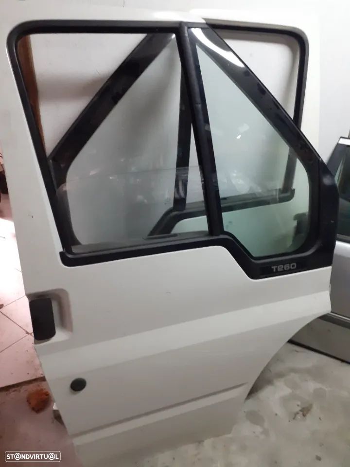 Porta frente lado passageiro ford transit 2003 - 1