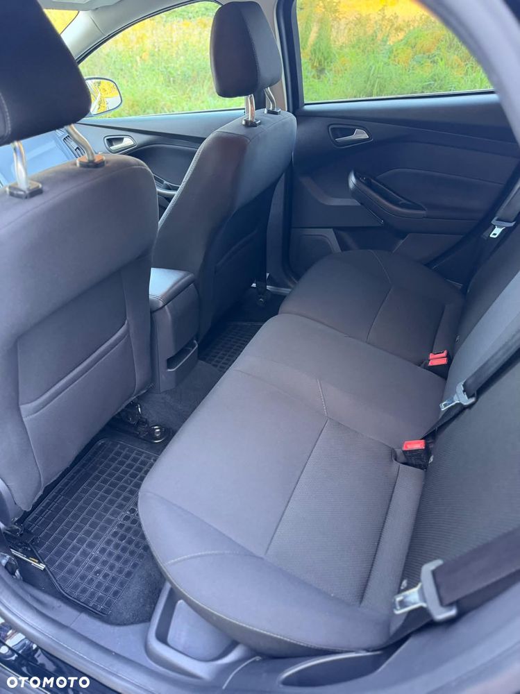 Ford Focus 1.6 SYNC Edition - 8