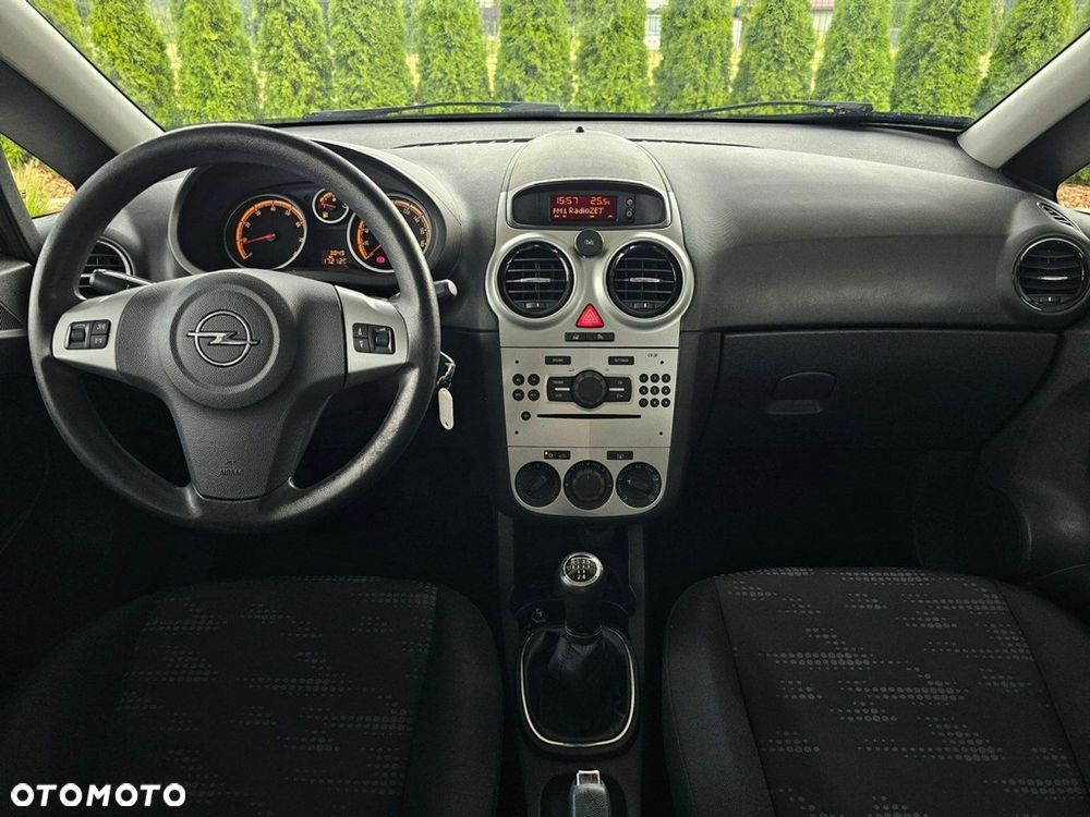 Opel Corsa - 18