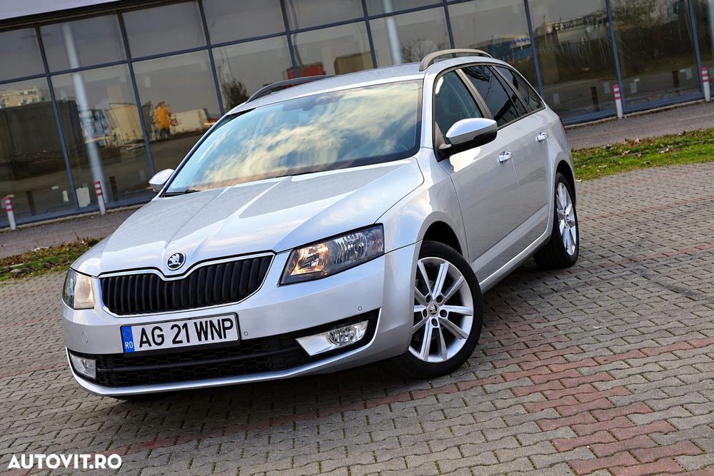 Skoda Octavia 2.0 TDI Green tec DSG Elegance - 1