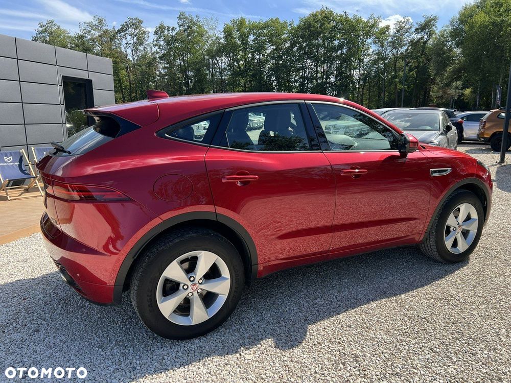 Jaguar E-Pace - 25