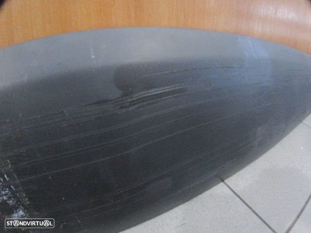 Grelha Friso 9682860177 PEUGEOT  PARTNER 2 FASE 1 2010 1.6HDI 90CV 4P BRANCO TR ESQ GRE PORTA Danificado  CITROEN BERLINGO 2010 1.6 HDI 75CV 5P BRANCO - 2