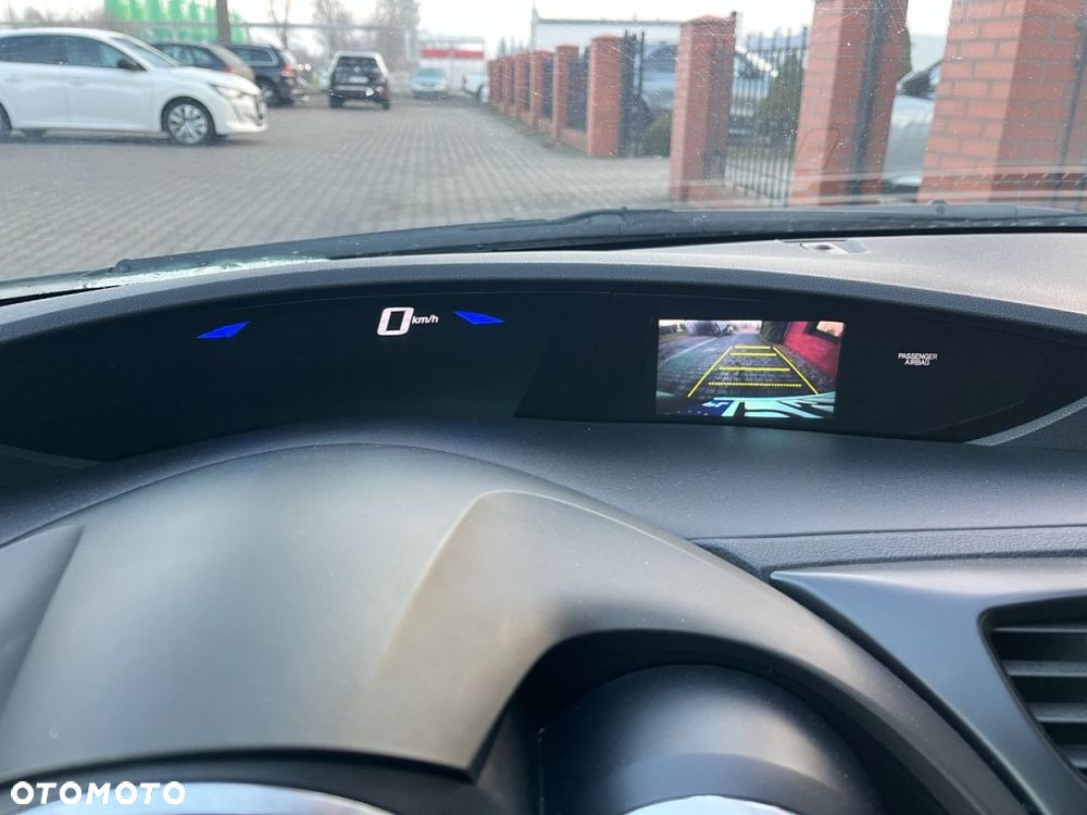 Honda Civic 1.8 i-VTEC Sport - 10