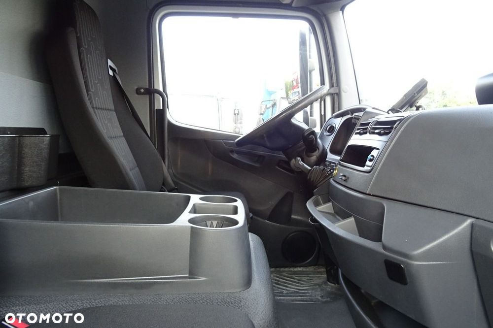 Mercedes-Benz Atego 1318 Euro 6 kontener Tylko 333tys.km Udokumentowane - 34