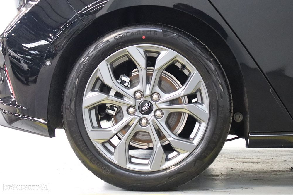 Ford Focus 1.0 EcoBoost MHEV ST-Line X - 5