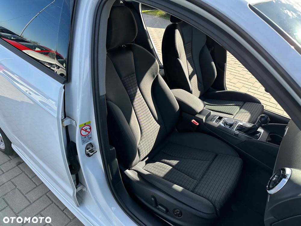 Audi A3 Sportback - 24