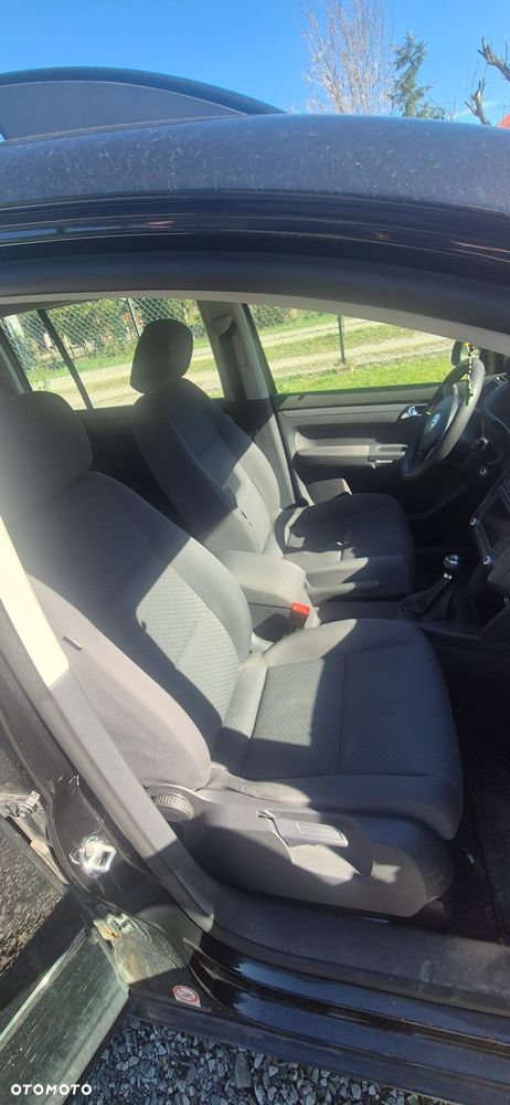 Volkswagen Touran 1.9 TDI - 14