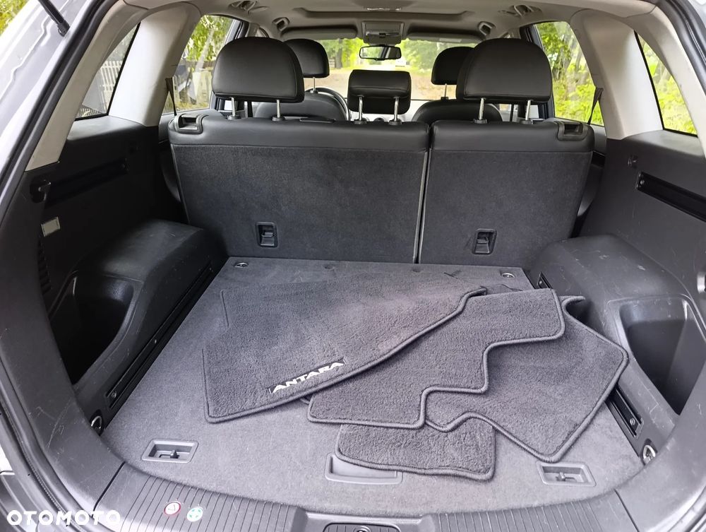 Opel Antara 3.2 V6 4x4 Cosmo - 12