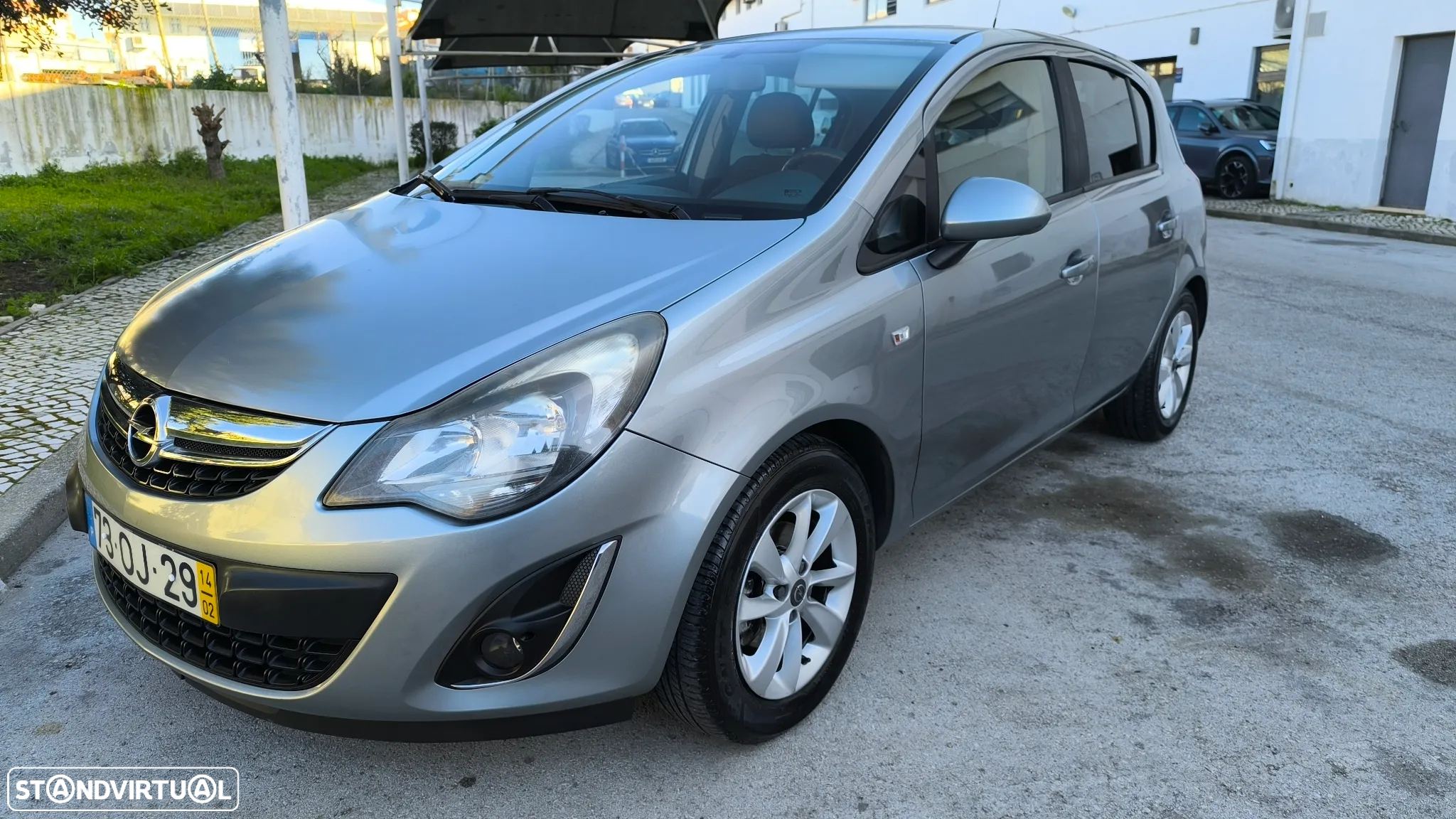 Opel Corsa 1.2 Cosmo - 41