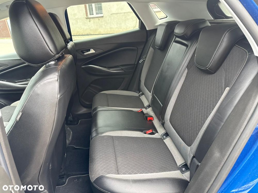 Opel Grandland X 1.5 CDTI Design Line S&S - 11
