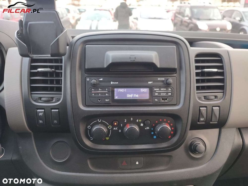 Renault Trafic - 17