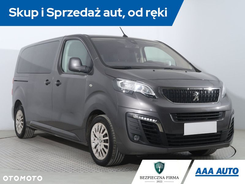 Peugeot Traveller - 2