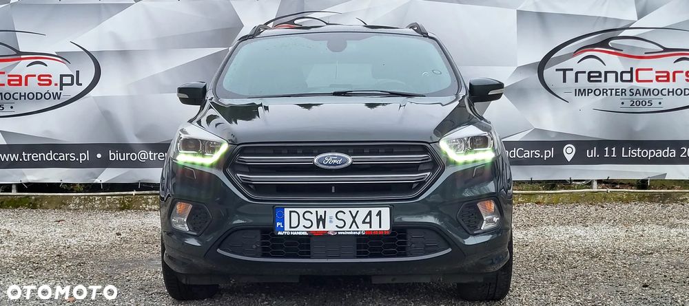 Ford Kuga 1.5 EcoBoost 2x4 ST-Line - 10
