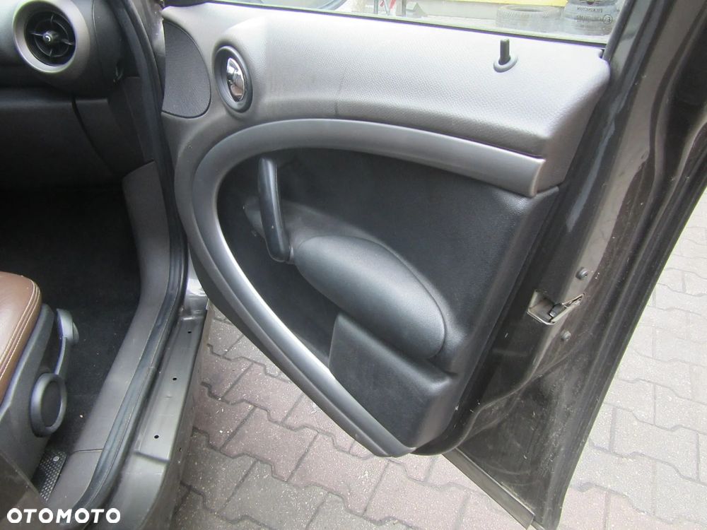 Mini Countryman R60 1.6i 2010 r. na części - 14