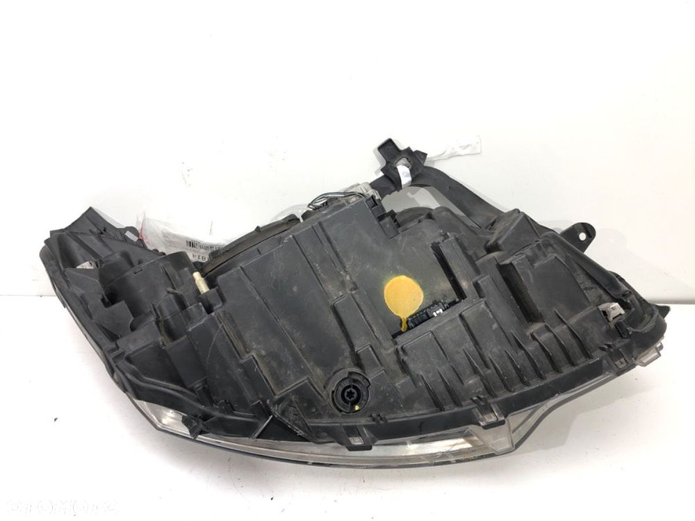 REFLEKTOR LEWY PRZÓD XENON  CITROEN C5 III (RD_) 2008 - 2022 2.0 16V 103 kW [140 KM] benzyna 2008 - - 6