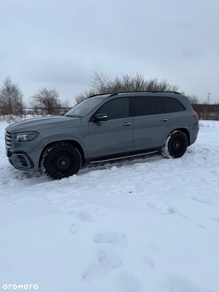 Mercedes-Benz GLS - 20