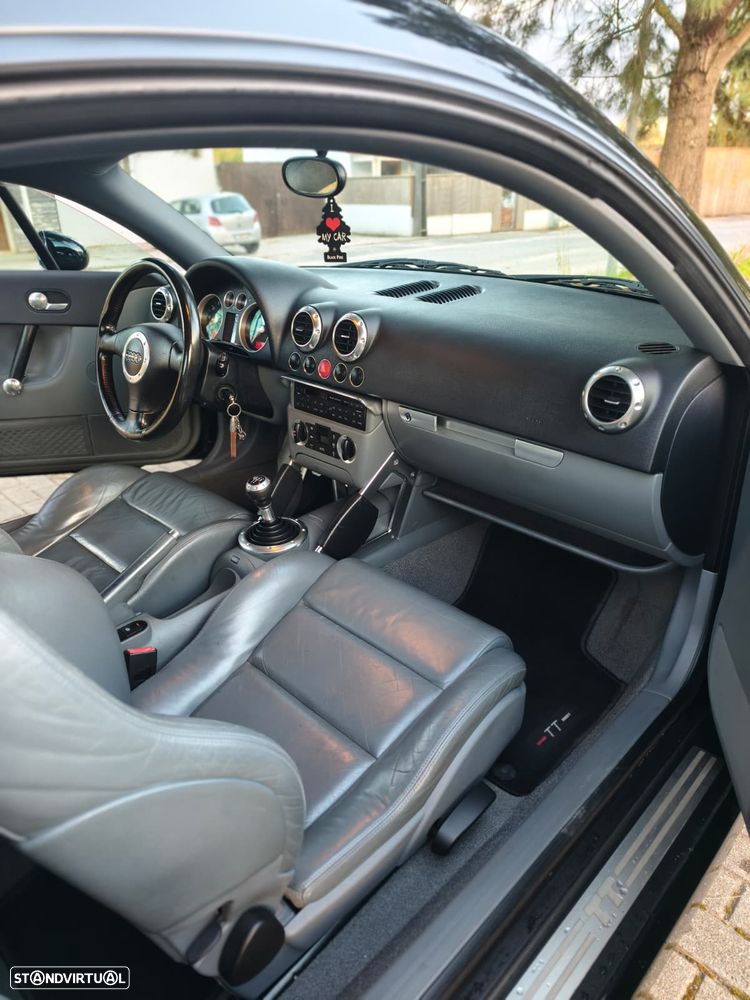 Audi TT Coupé 1.8 T - 9