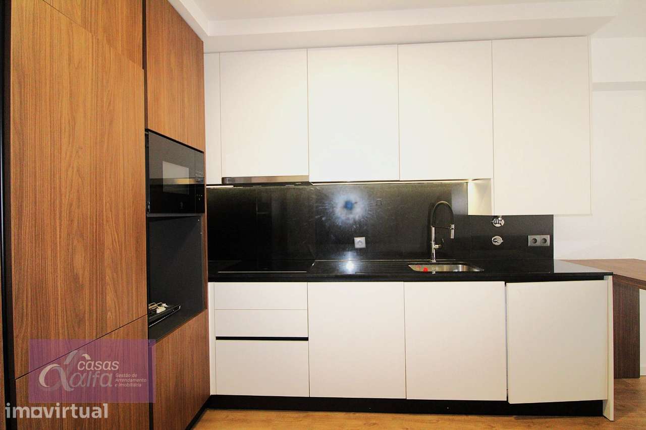 Apartamento T1 Mobilado e Equipado  Planalto | Leiria - Grande imagem: 3/12