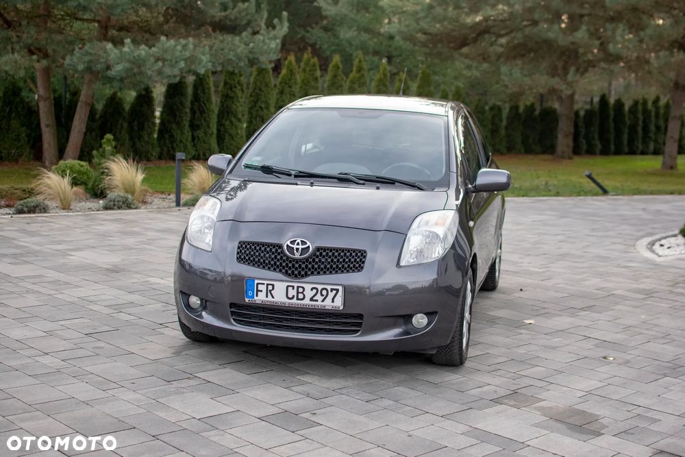 Toyota Yaris - 9