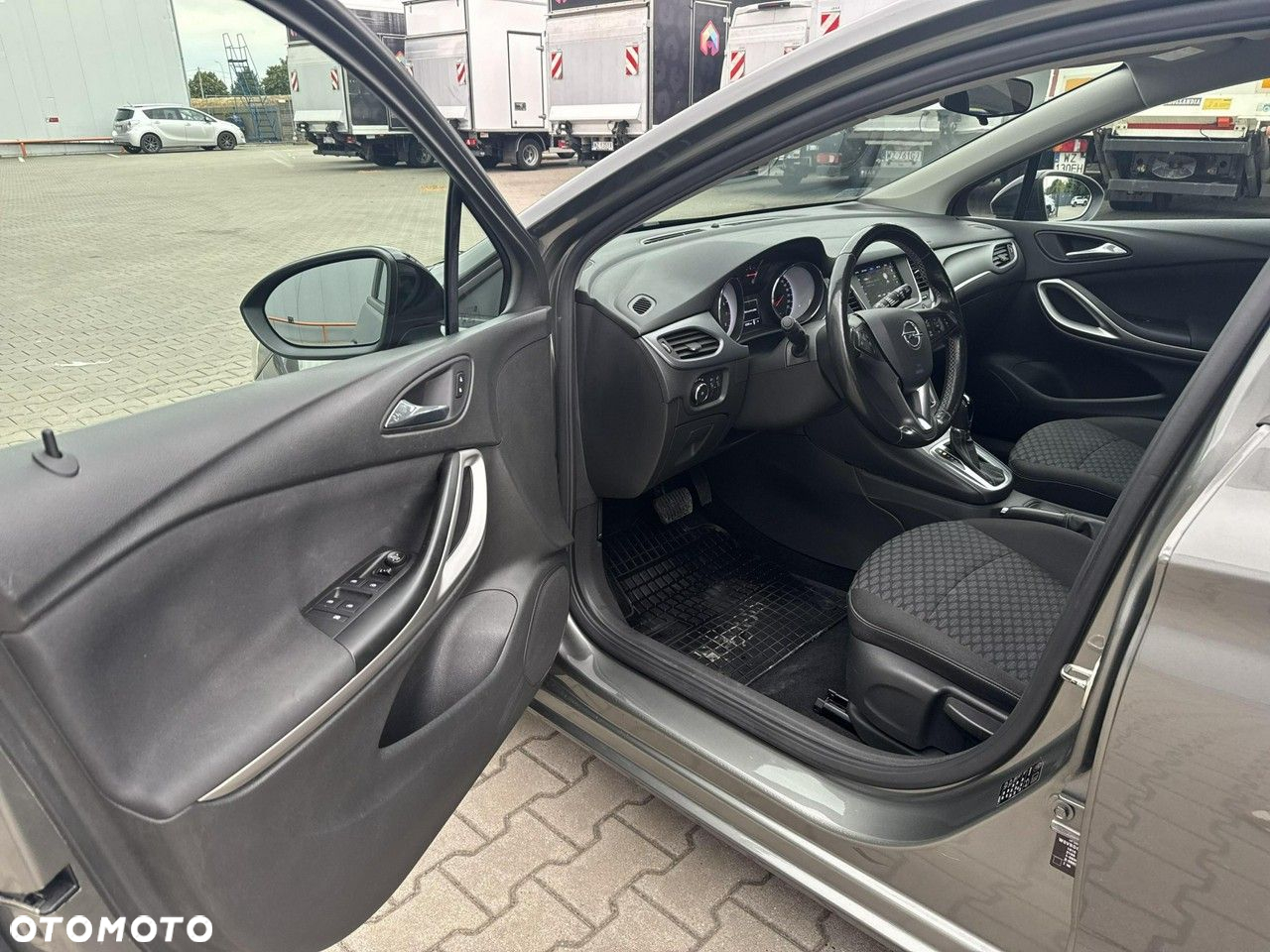 Opel Astra - 10