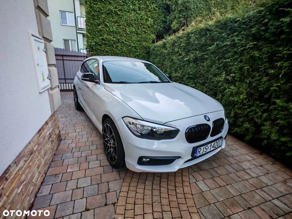 BMW Seria 1 116i - 1