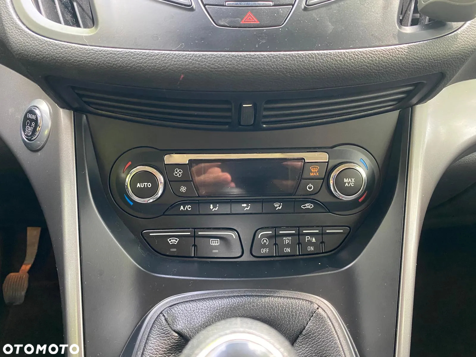 Ford Kuga 1.5 EcoBoost 2x4 Business Edition - 12