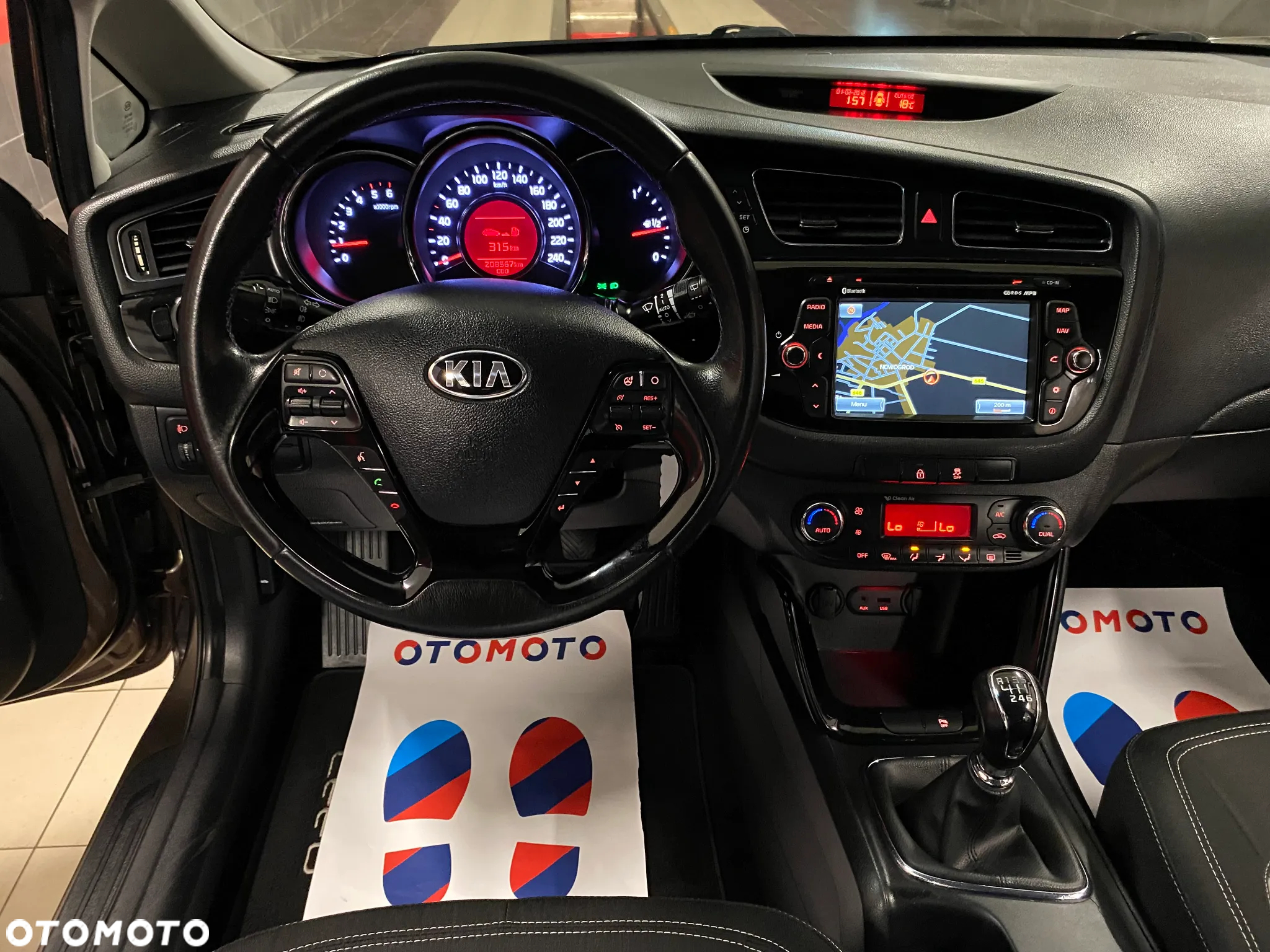 Kia Ceed 1.6 CRDi Spirit - 18