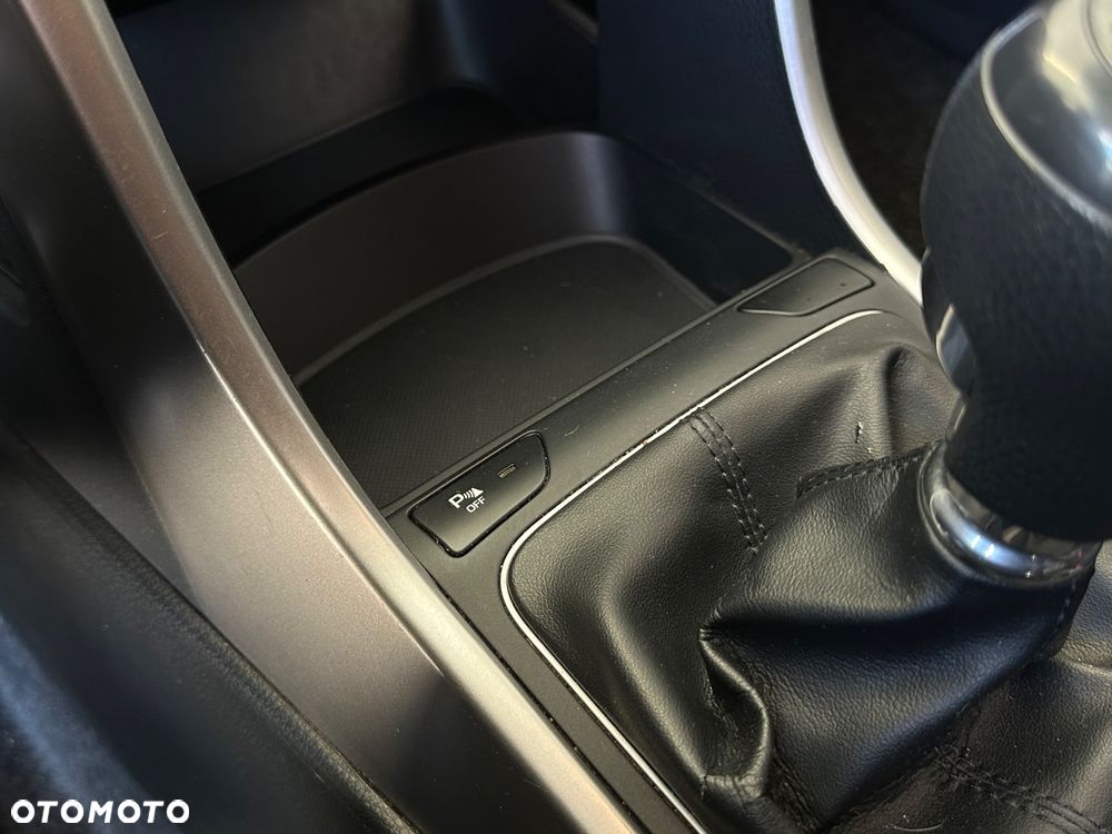 Hyundai i30 1.6 CRDi BlueDrive Comfort - 33