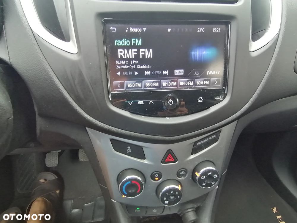 Chevrolet Trax 1.7 D LT - 30