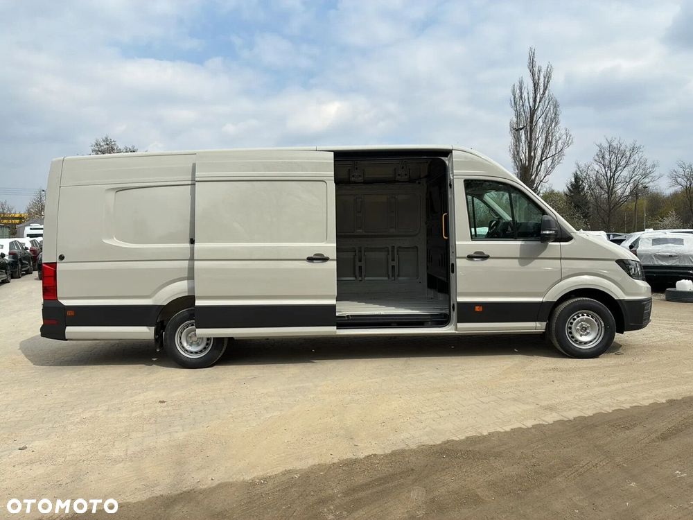 Volkswagen Crafter 35 Furgon LONG/L5H3, 2.0 BiTDI 140 KM, Wysoki dach, r. o. 4490mm - 10