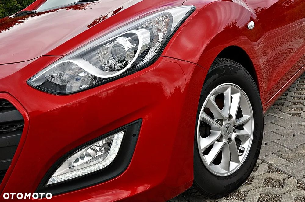 Hyundai i30 1.6 GDI BlueDrive Comfort - 24