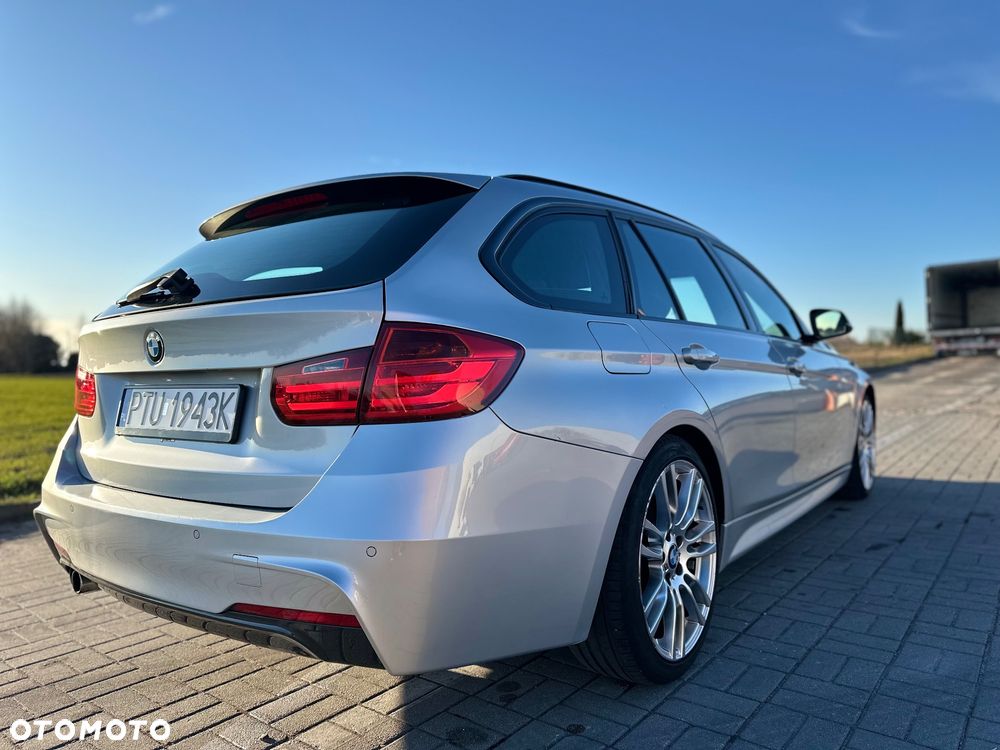 BMW Seria 3 328i - 4