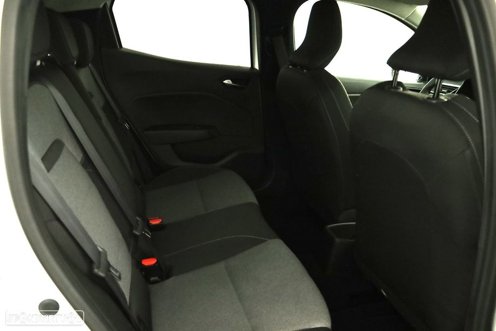 Renault Clio 1.0 TCe Evolution - 22