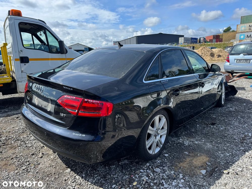 AUDI A4 B8 1.8 TFSI 160KM LZ9Y SEDAN CABB NA CZĘŚCI - 4
