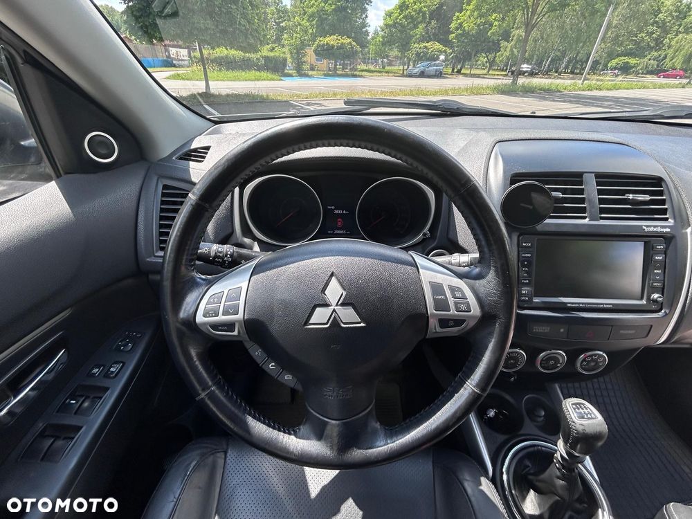 Mitsubishi ASX 1.8 DID Instyle NAVI 4WD AS&G - 4