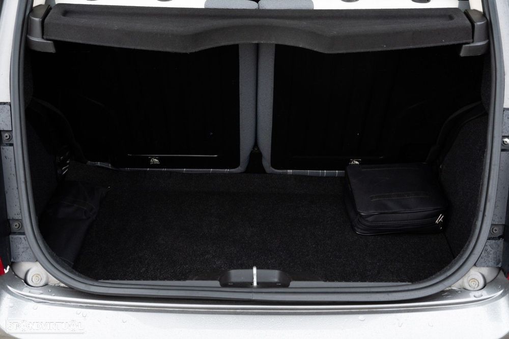 Fiat 500 1.0 Hybrid Lounge - 44