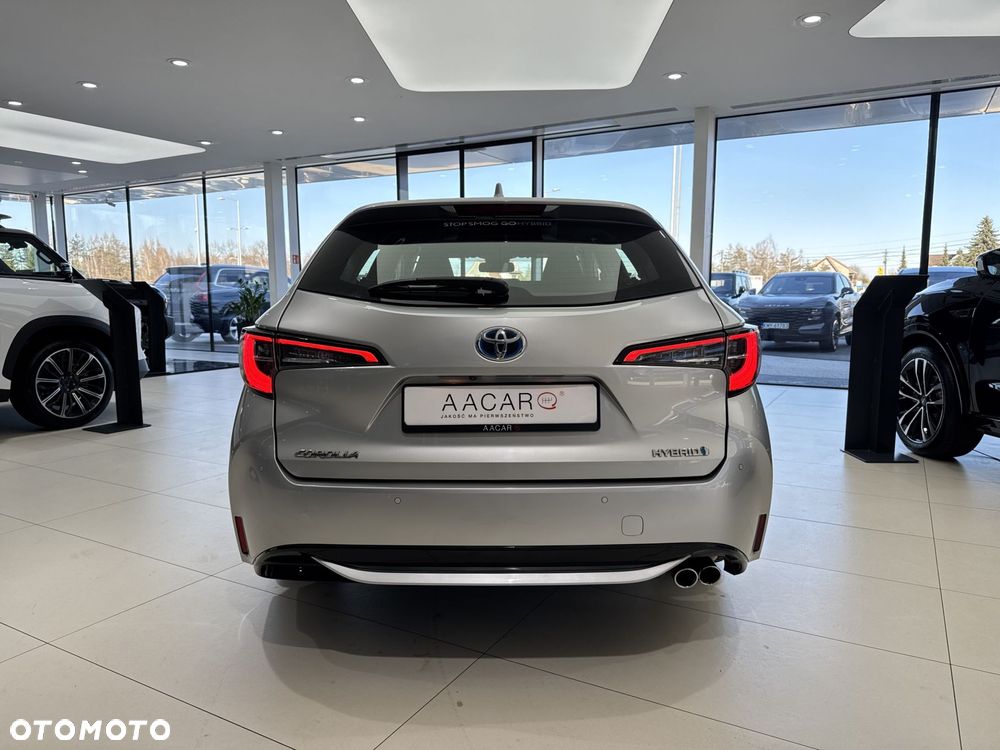 Toyota Corolla - 4