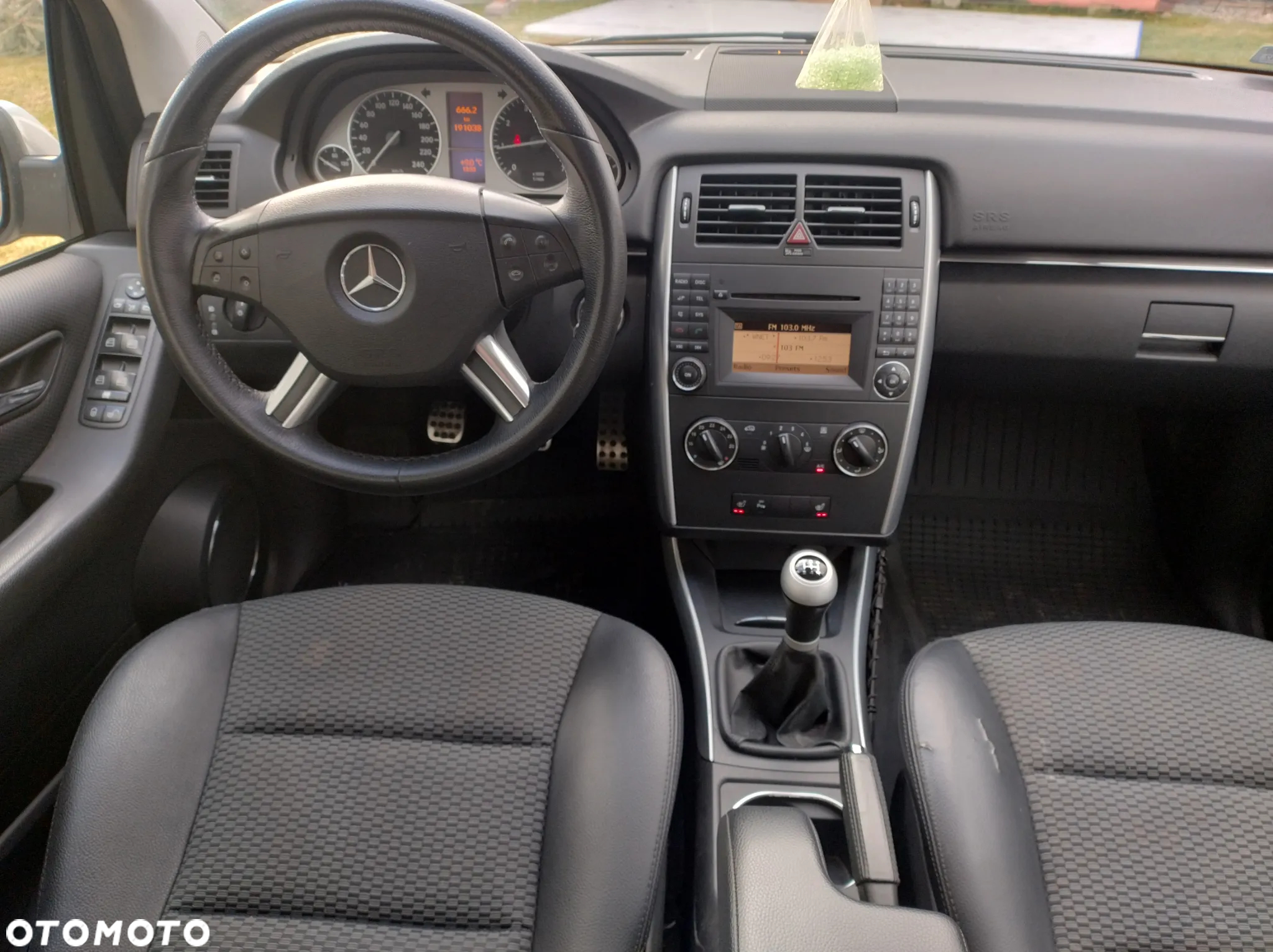 Mercedes-Benz Klasa B 150 - 15