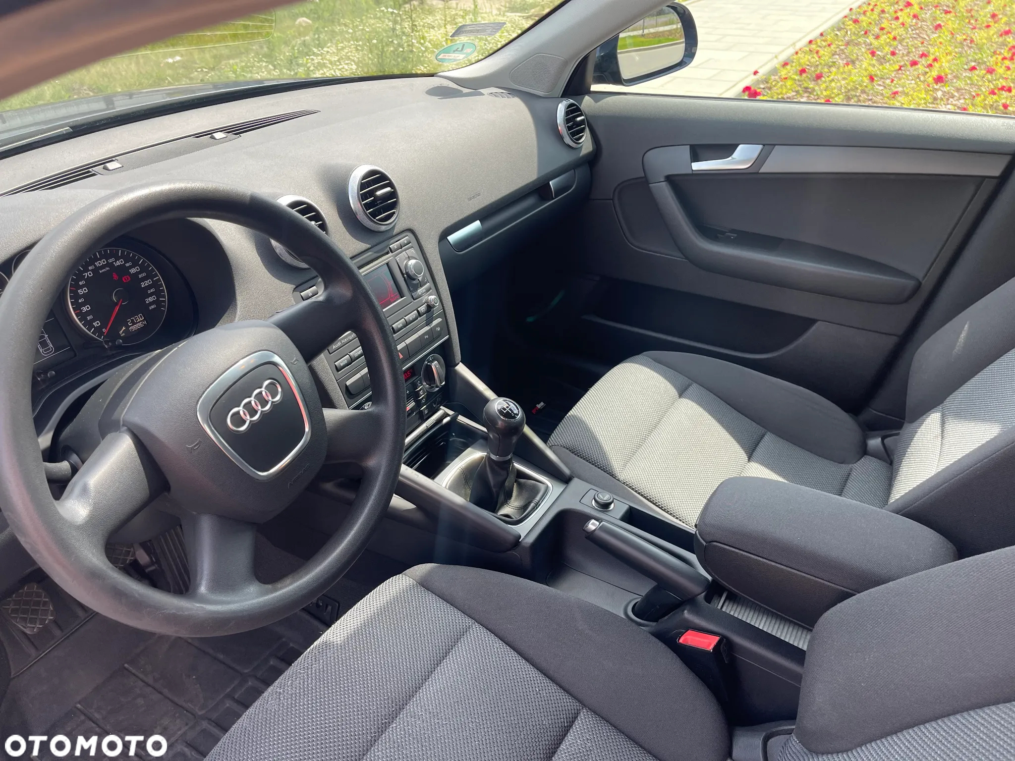 Audi A3 1.8 TFSI Sportback Ambiente - 8