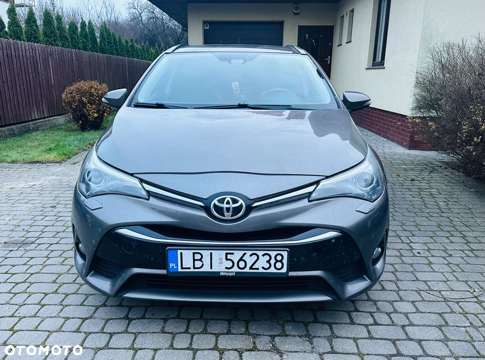 Toyota Avensis 2.0 D-4D Active Business - 12