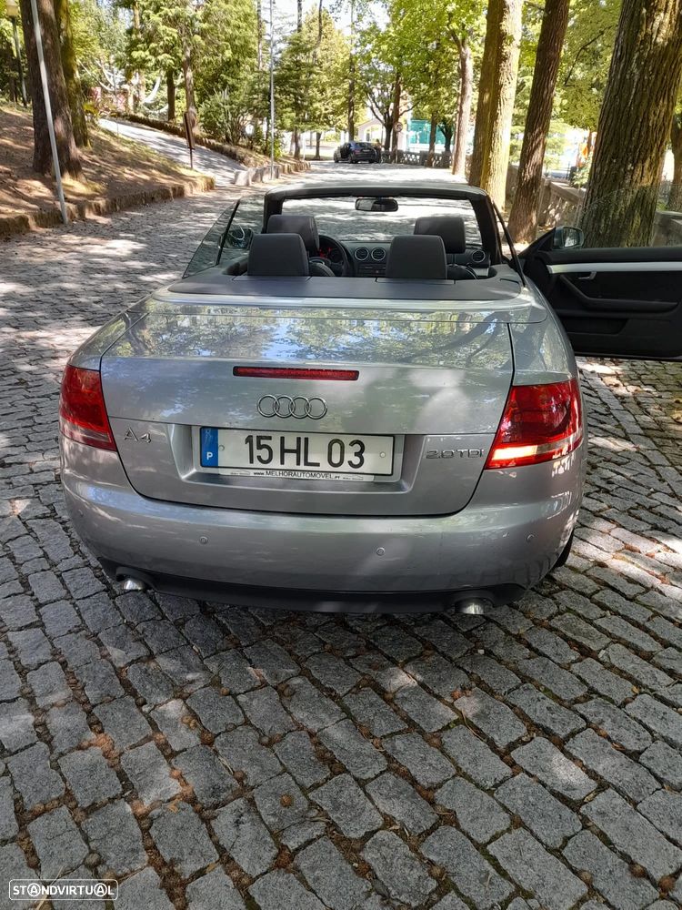 Audi A4 Cabrio 2.0 TDI S-line - 3