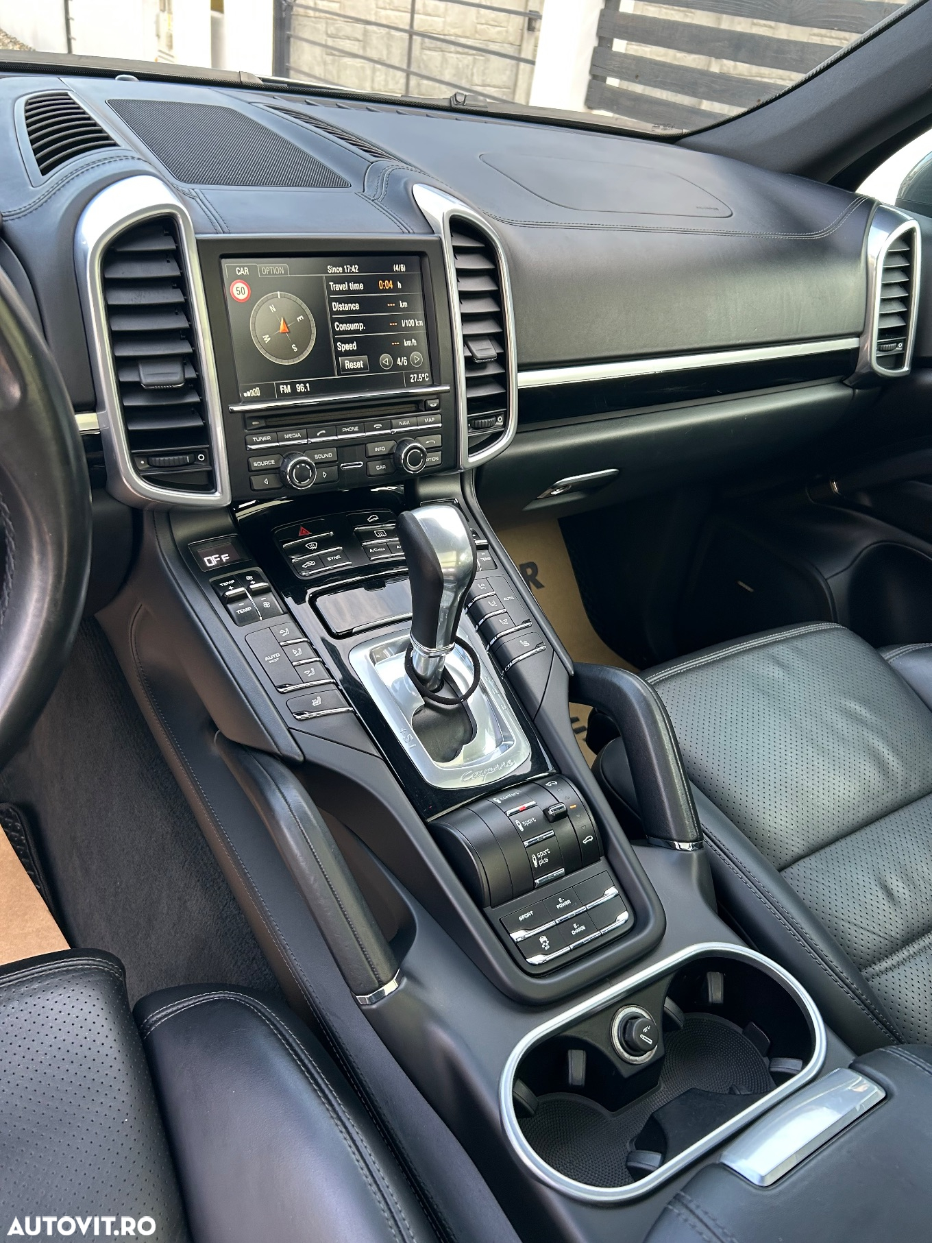 Porsche Cayenne S E-Hybrid Platinum Edition - 28