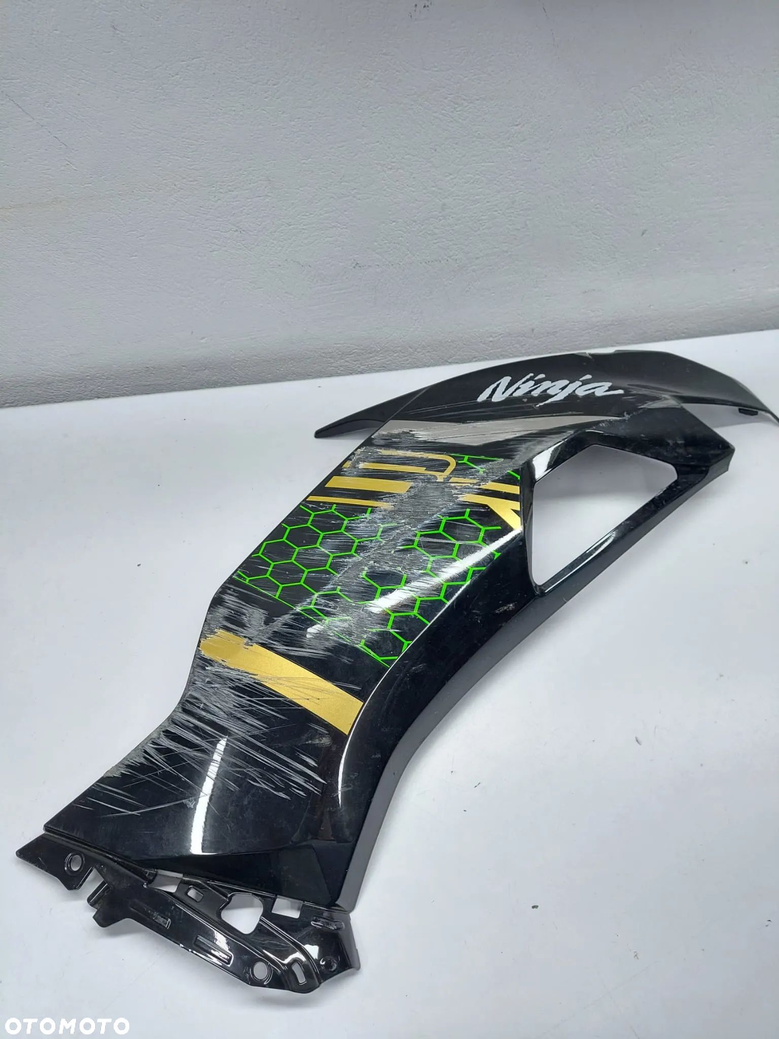 Owiewka prawa KAWASAKI ZX6R - 1