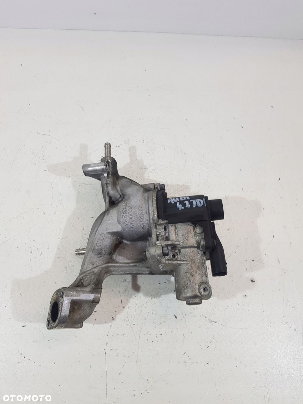 ZAWÓR EGR 057131501F LEWY VW AUDI A8 Q7 4.2TDI - 1