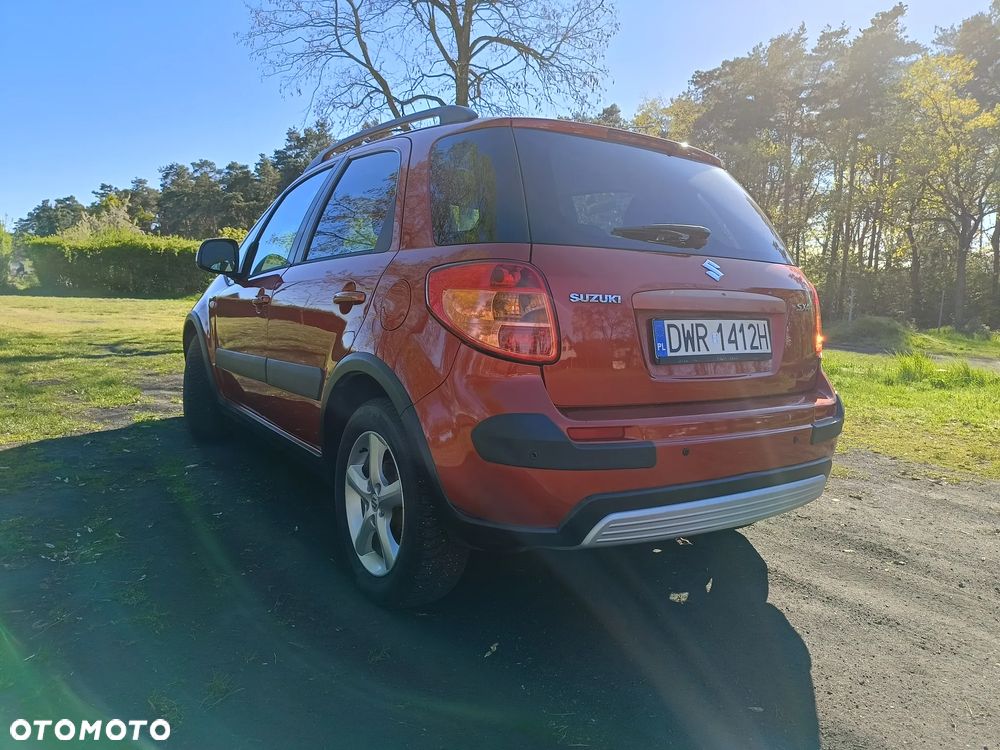 Suzuki SX4 1.6 GLX / Comfort - 16