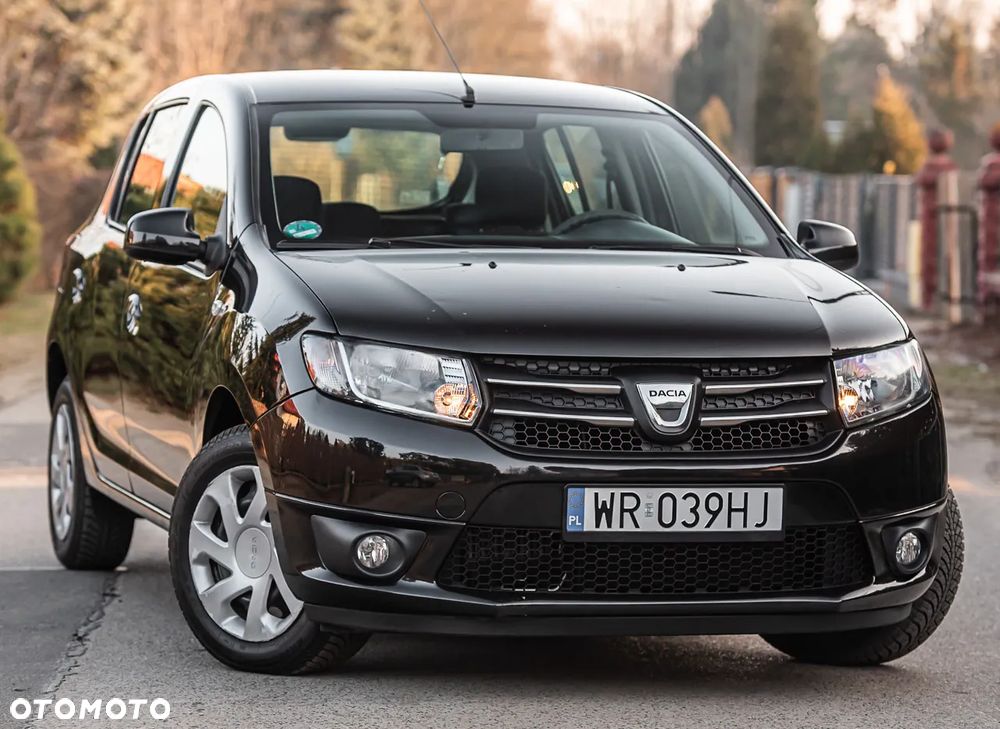 Dacia Sandero - 1
